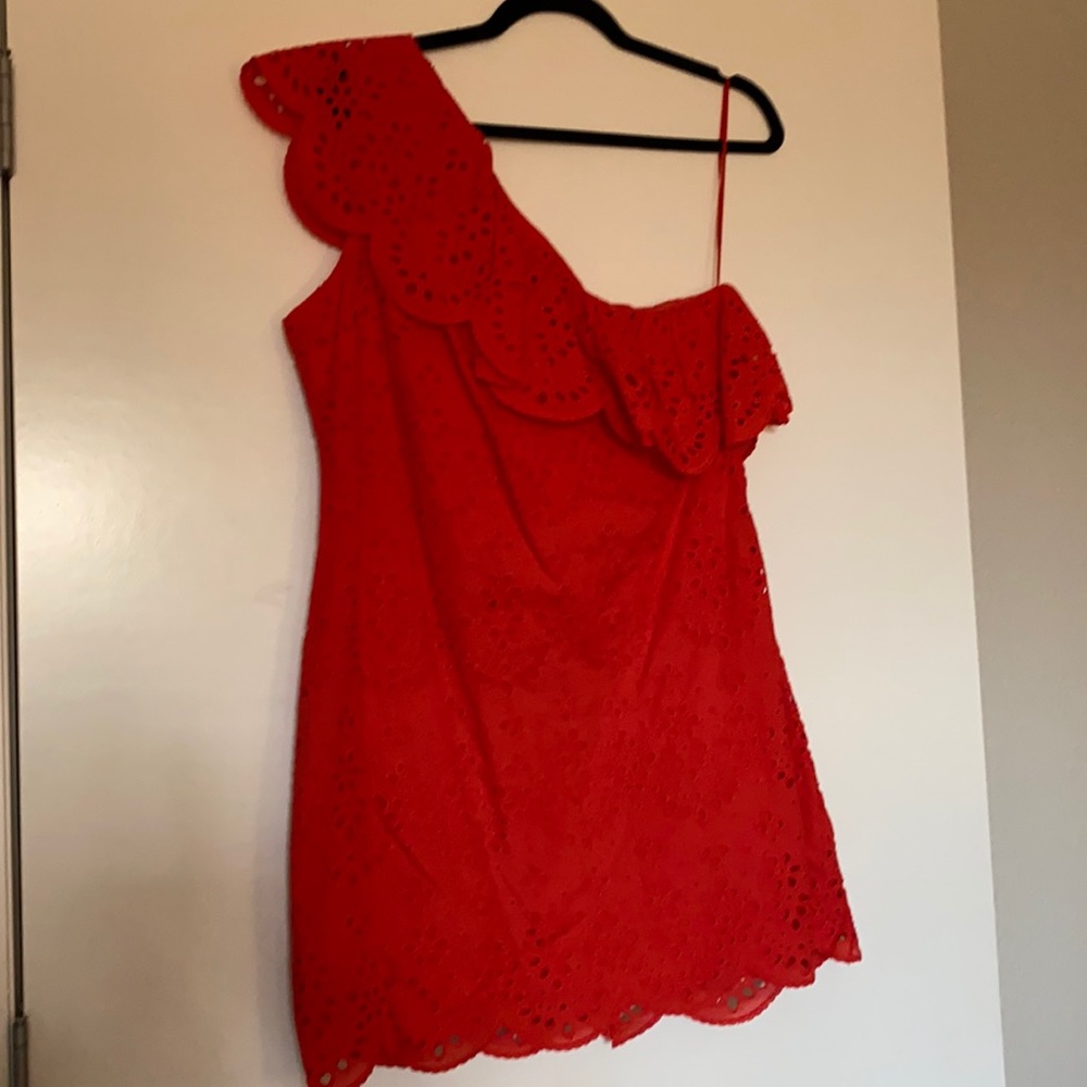 One shoulder dress